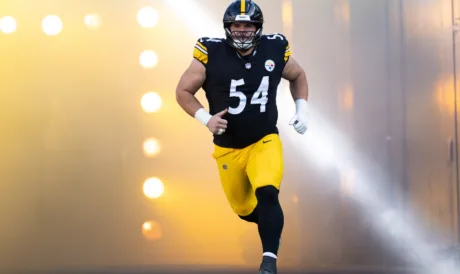 Former WVU and current Pittsburgh Steelers center Zach Frazier reflects on early NFL career, talks WVU season outlook